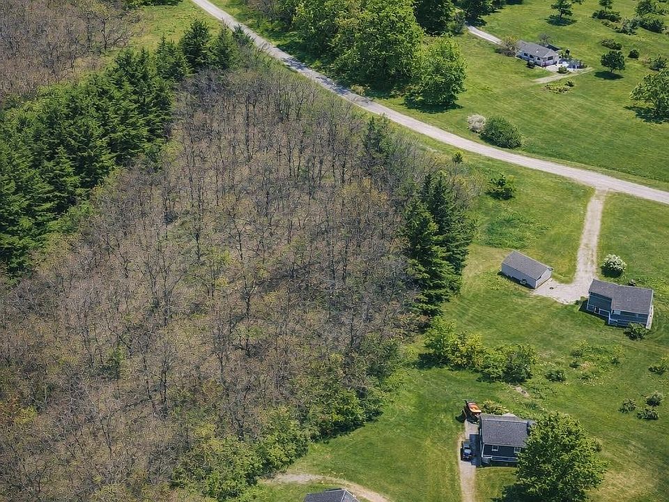 1st image of Skyline Dr