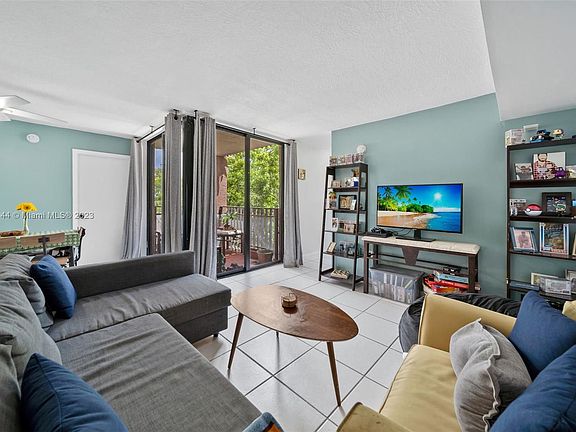 3rd image of 3581 SW 117th Ave #5-301