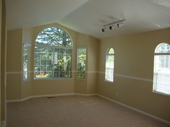 2nd image of 11699 Bluebird Ct