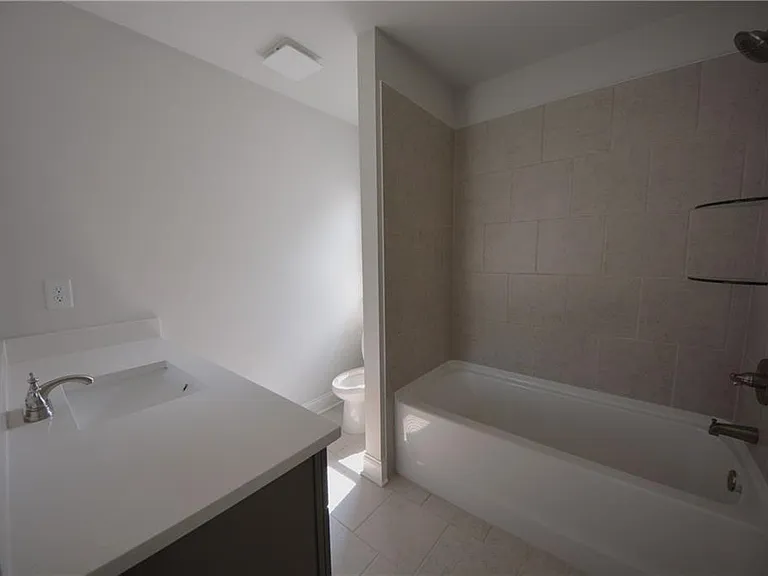 547 Hellen Valley Dr — Photo 46
