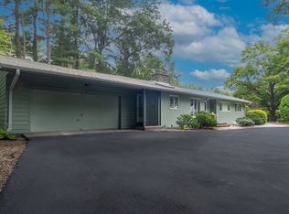 112 Captain Rd, Longmeadow, MA 01106