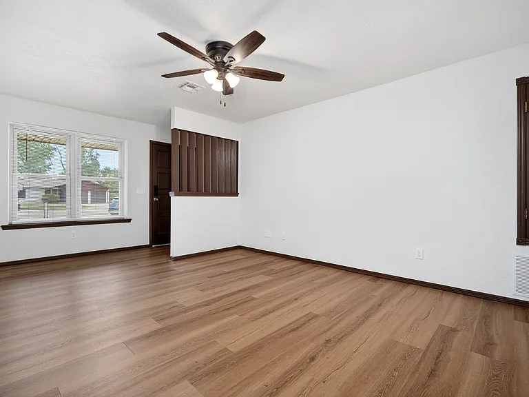 742 W Juniper Dr — Photo 14