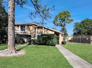 6154 W Airport Blvd #16, Houston, TX 77035