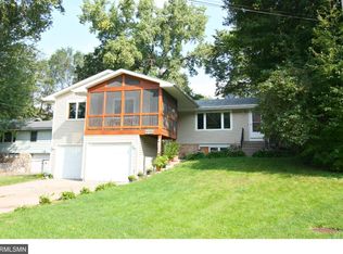 4872 Leslie Rd, Mound, MN 55364