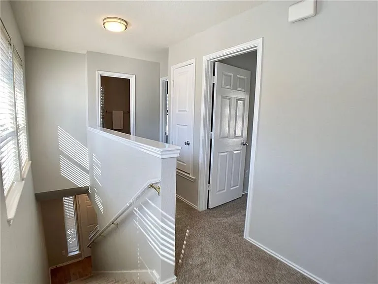 117 Decker — Photo 12