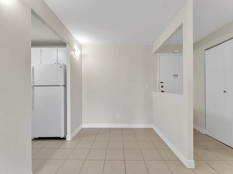 7 Briceland St — Photo 8