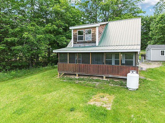 4th image of 325 Molunkus Road