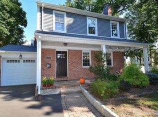 360 E Madison Ave, Dumont, NJ 07628