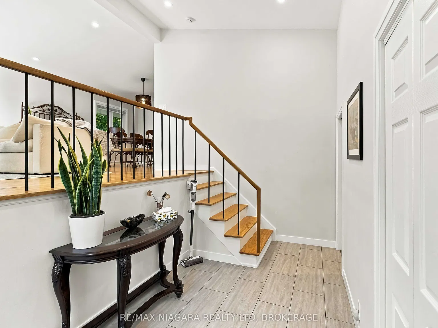 3 bed, $3,100 — Photo 3