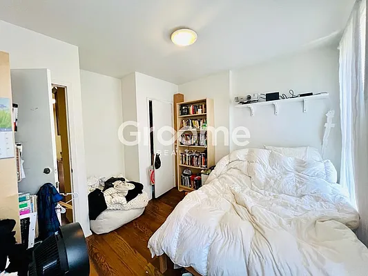 Rented by GROOME REALTY LLC | media 22