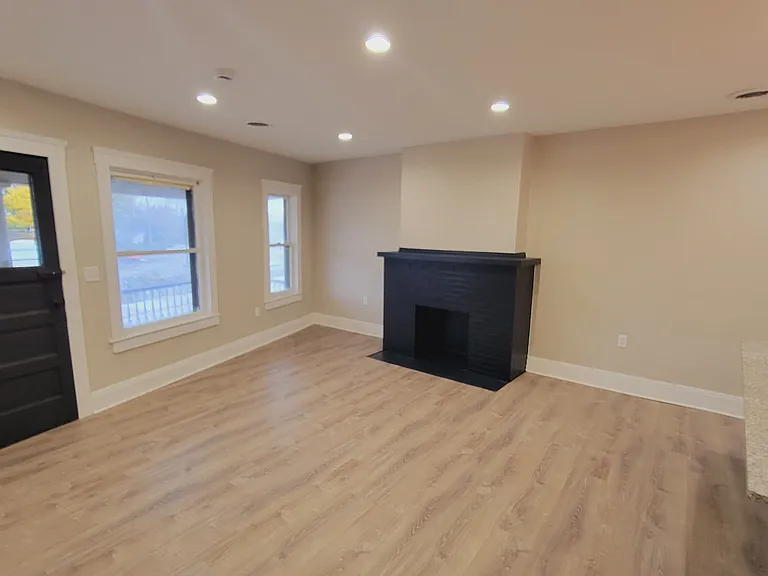 5015 Detroit Ave #1 — Photo 8