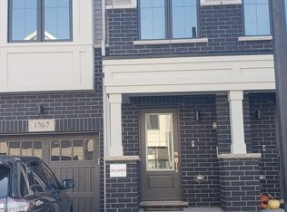 170 Attwater Dr #7, Cambridge, ON N1T 0G6