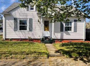 36 Waterman St, Pawtucket, RI 02861