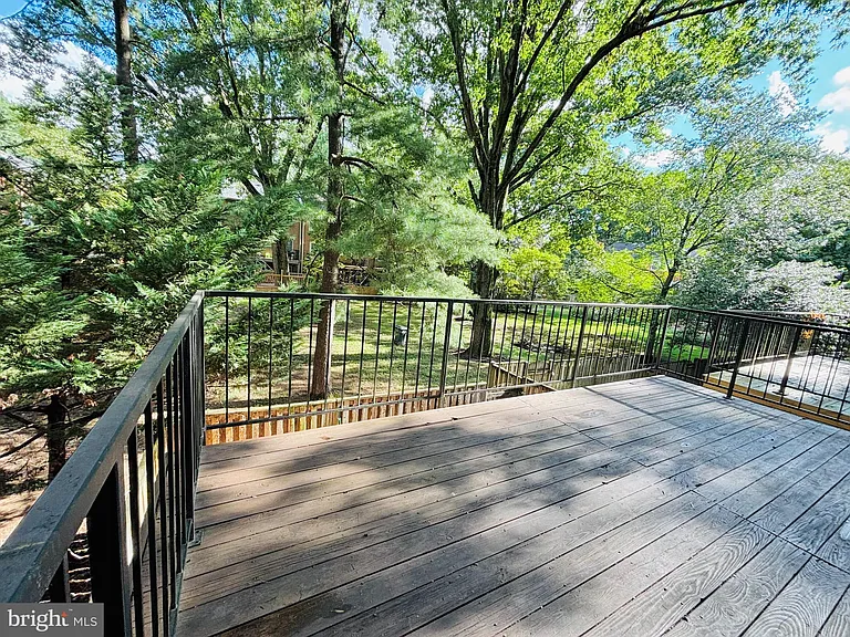 11741 N Shore Dr — Photo 11