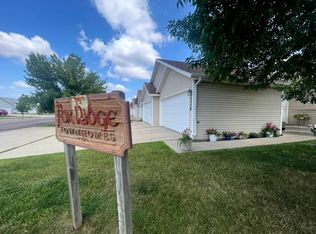 3526 32nd St S, Fargo, ND 58104