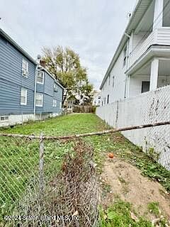 3rd image of 334 Hillside Ave