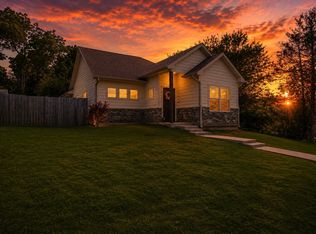 1226 W Elm St, Denison, TX 75020