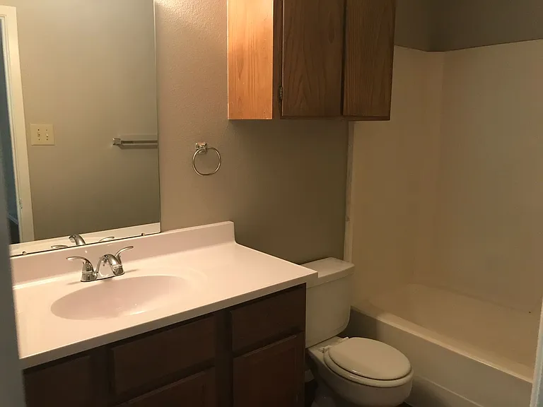 136 Jester Cir — Photo 7