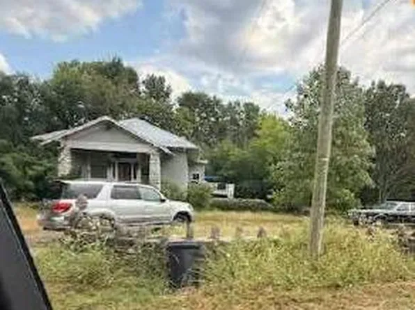 90 Ables Rd, Fayetteville, TN 37334