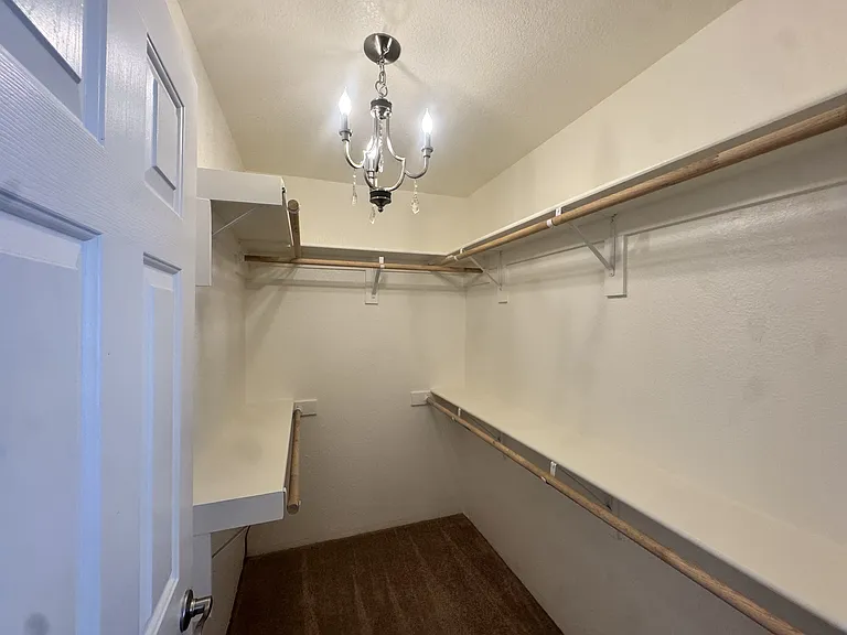 3423 McCormick Blvd #204-1 — Photo 31