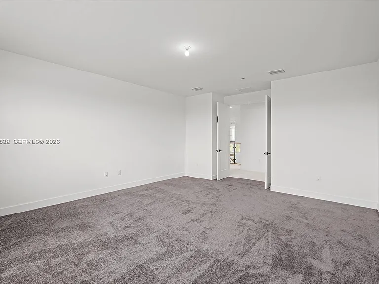 12865 Wingspan Ct — Photo 39