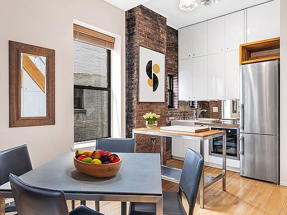 2nd image of 426 Sterling Pl APT 4D