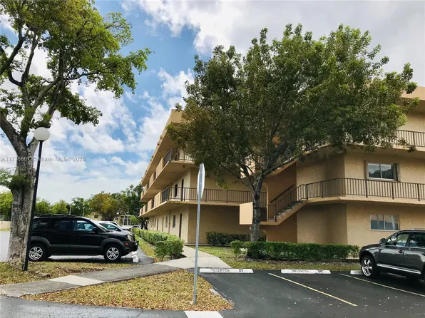8401 SW 107th Ave APT 336E, Miami, FL 33173