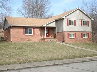 7244 Marywood Dr, Newburgh, IN 47630