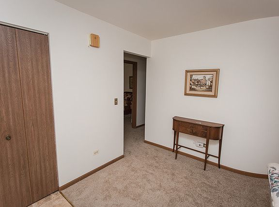 3rd image of 520 River Oaks Ln