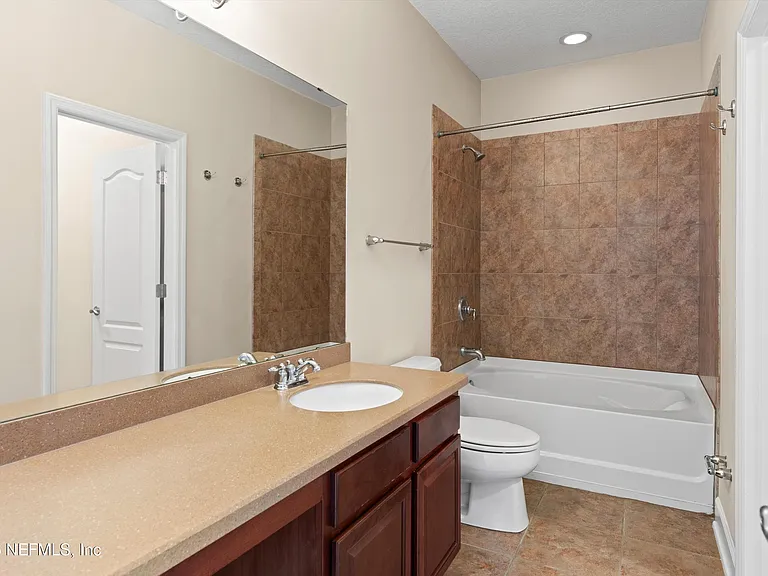4368 Ellipse Dr — Photo 18