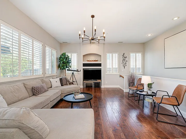 7029 Pembroke Way — Photo 20