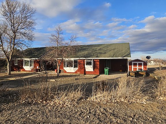 House, carport, shed