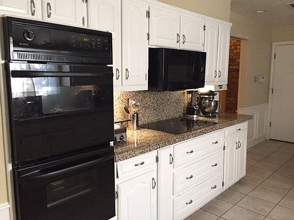 5th image of 1566 Oak Creek Dr