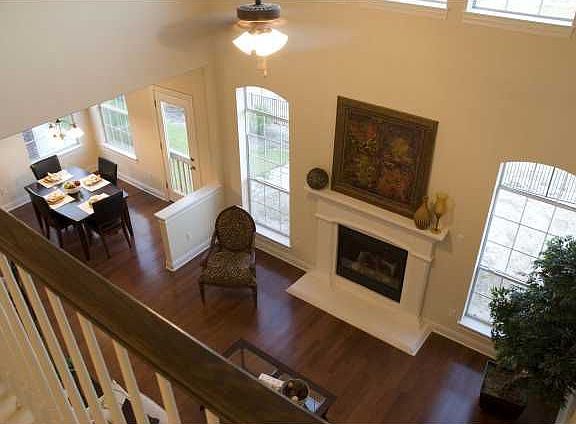 5th image of 108 Whitley Dr