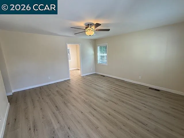 1500 Carmel Dr — Photo 4