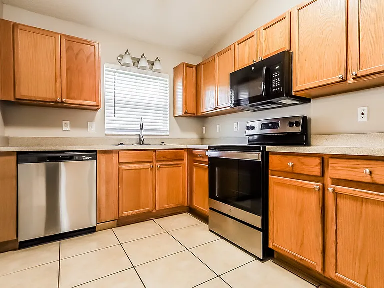 11730 Lynn Brook Cir — Photo 6