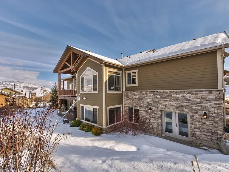931 Meadowlark Ln — Photo 46