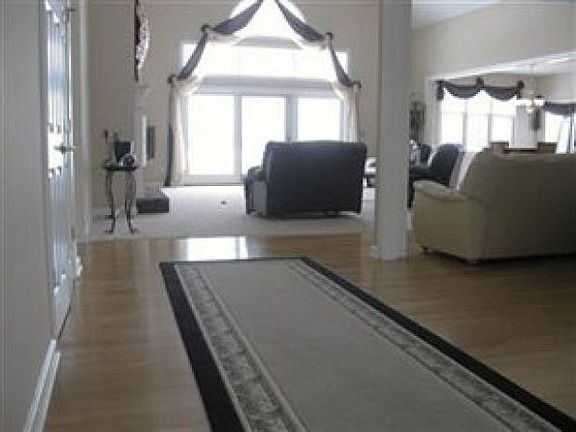 5th image of 6237 Highland Green Dr
