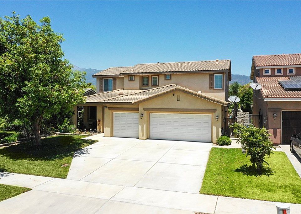 1st image of 15158 Cerritos St