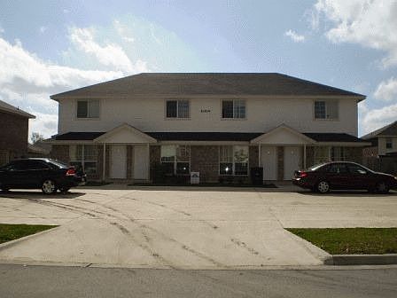 1st image of 4004 Madison Dr APT A