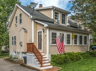 13 Blaisdell Ter, Ipswich, MA 01938