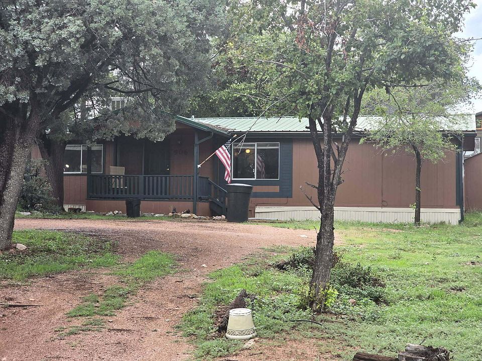 2nd image of 906 E Park Dr