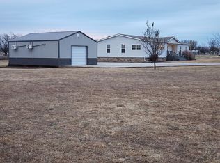 11885 E Freedom Dr, Claremore, OK 74017