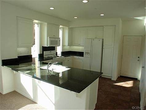 3rd image of 625 McKenna Ave