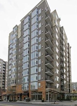 2nd image of 2801 1st Ave APT 909