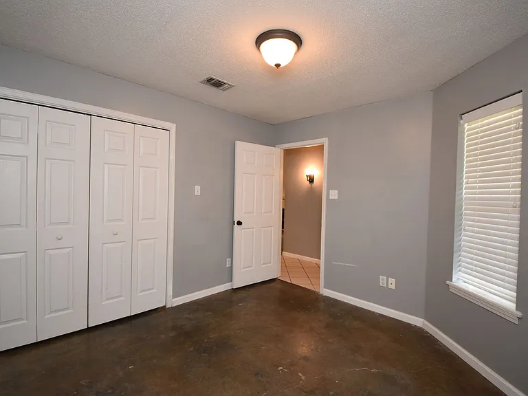 1172 Christpher Ln — Photo 13