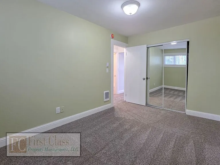 12345 SW Hall Blvd #30 — Photo 10