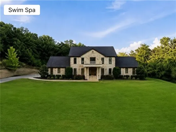 2314 N Fox Trl, Fayetteville, AR 72703