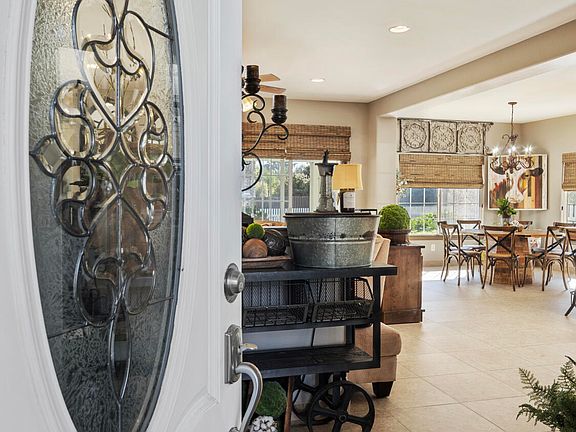 3rd image of 2566 Callender Road