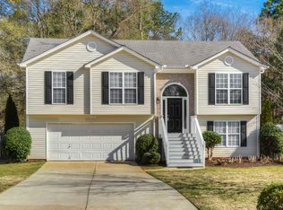 411 Lokeys Ridge Rd, Bethlehem, GA 30620
